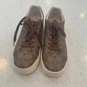 Men’s Coach Logo Shoes Size 9D